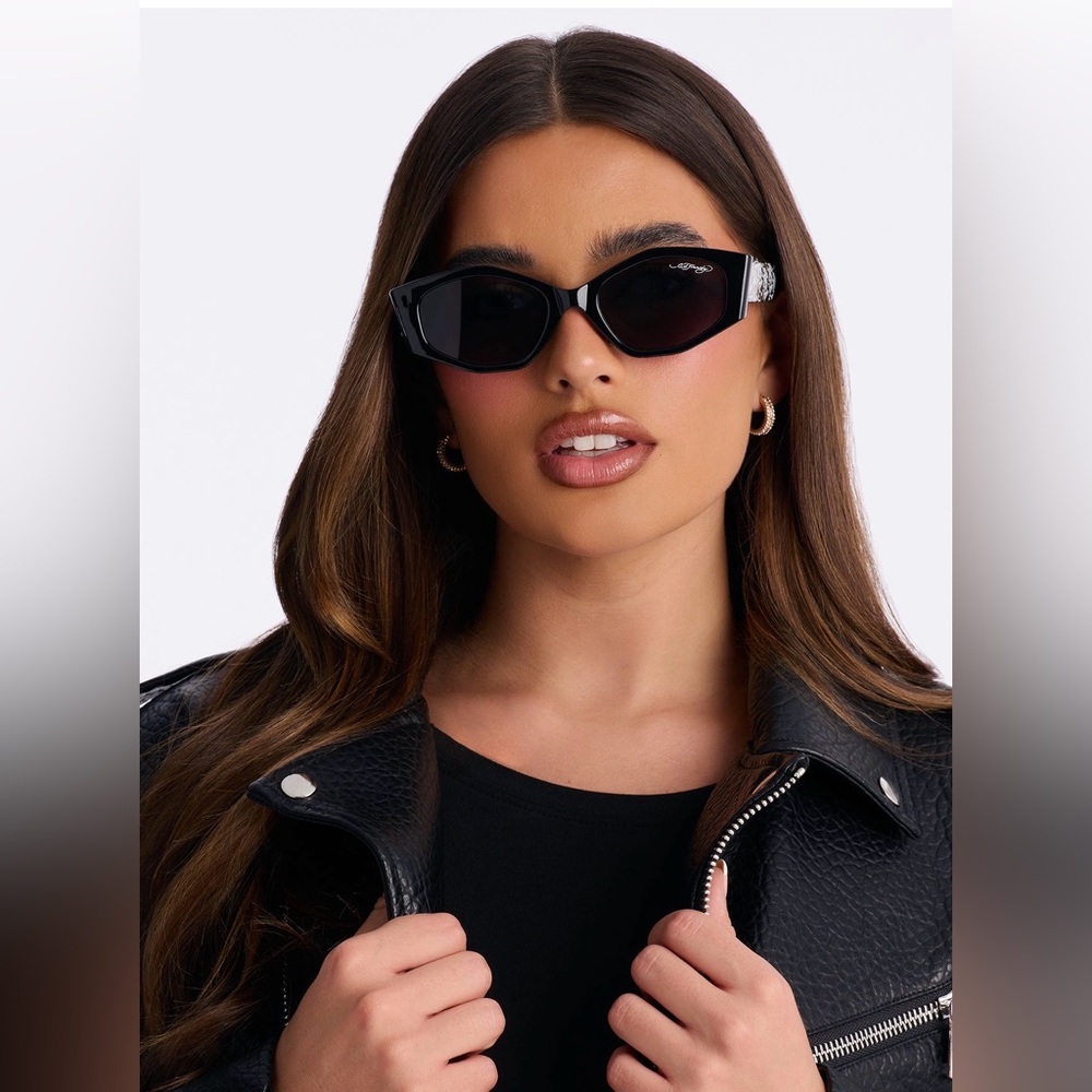Ed Hardy Black Cat-Eye Sunglasses with case